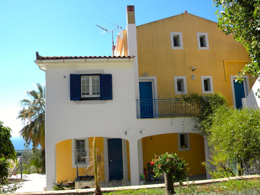 Villa Theodora Lakíthra Екстериор снимка
