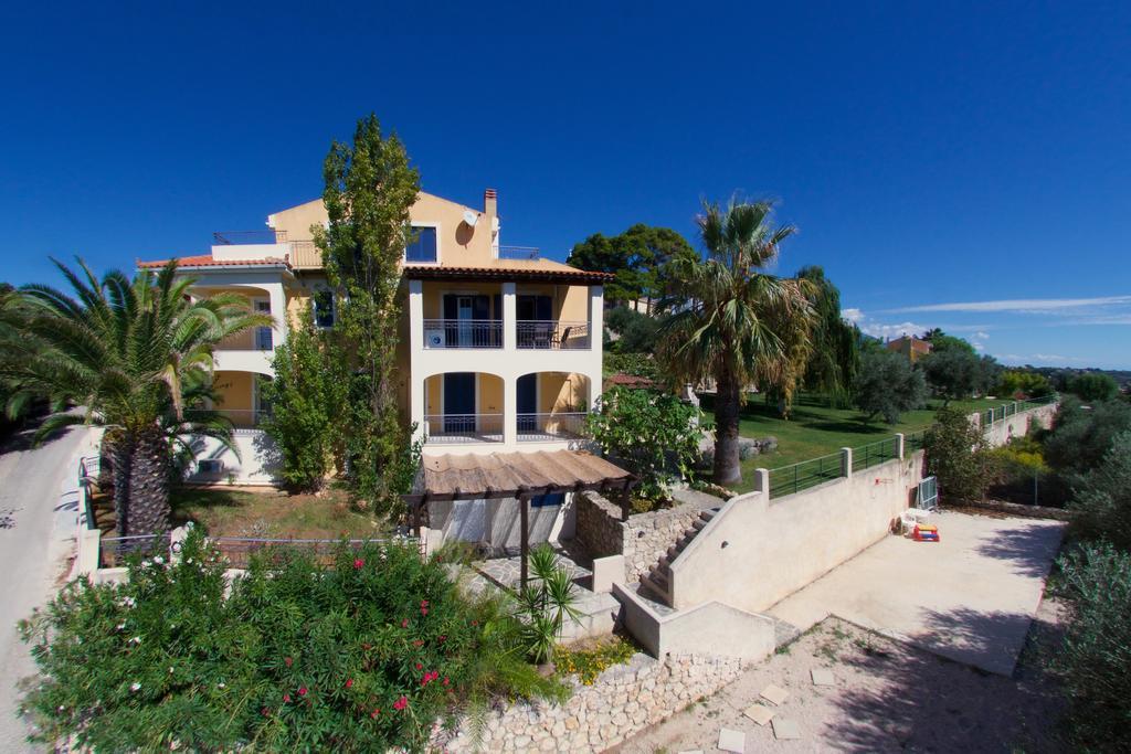 Villa Theodora Lakíthra Екстериор снимка