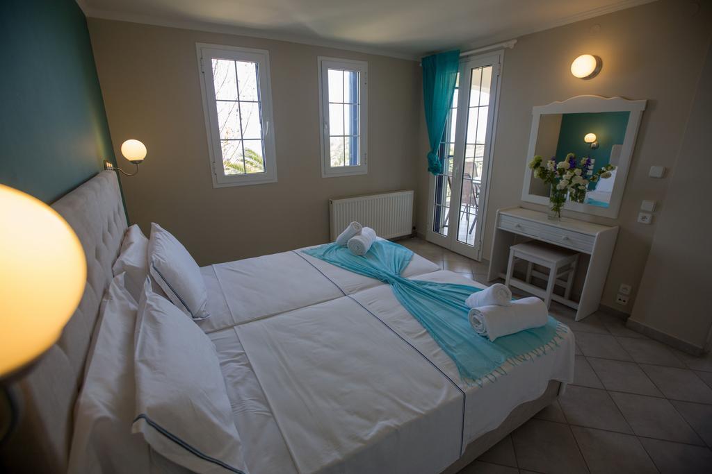 Villa Theodora Lakíthra Екстериор снимка