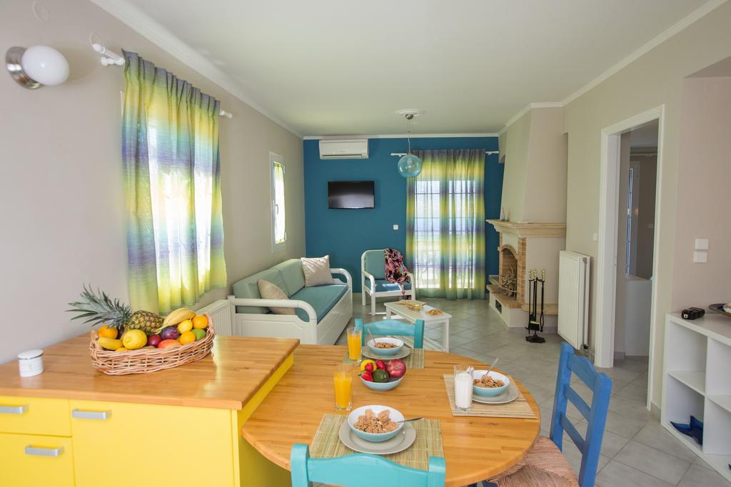 Villa Theodora Lakíthra Екстериор снимка