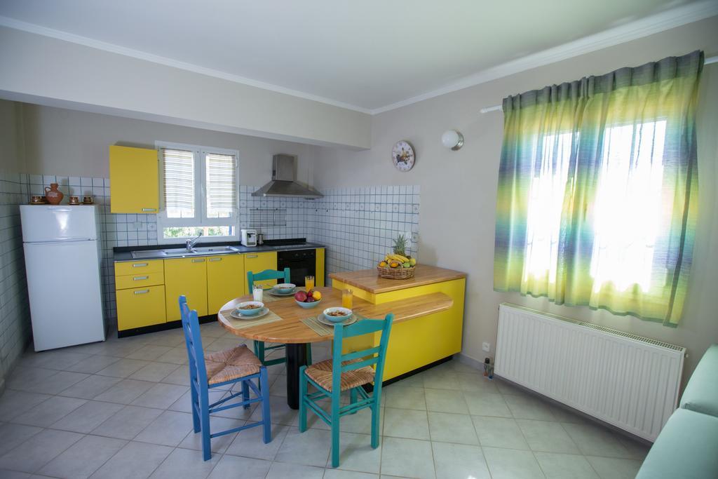 Villa Theodora Lakíthra Екстериор снимка