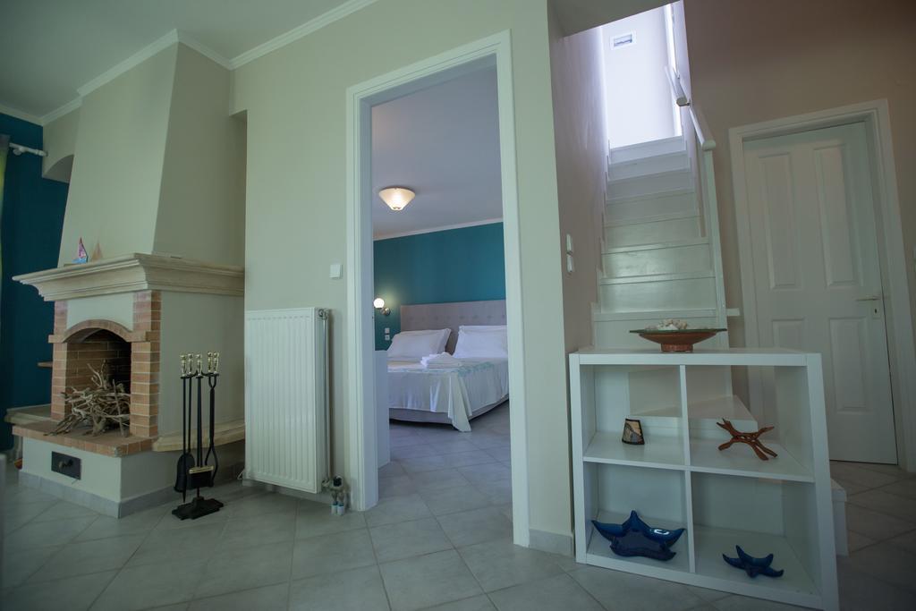 Villa Theodora Lakíthra Екстериор снимка