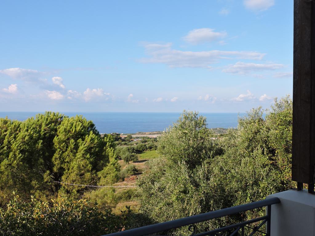Villa Theodora Lakíthra Екстериор снимка