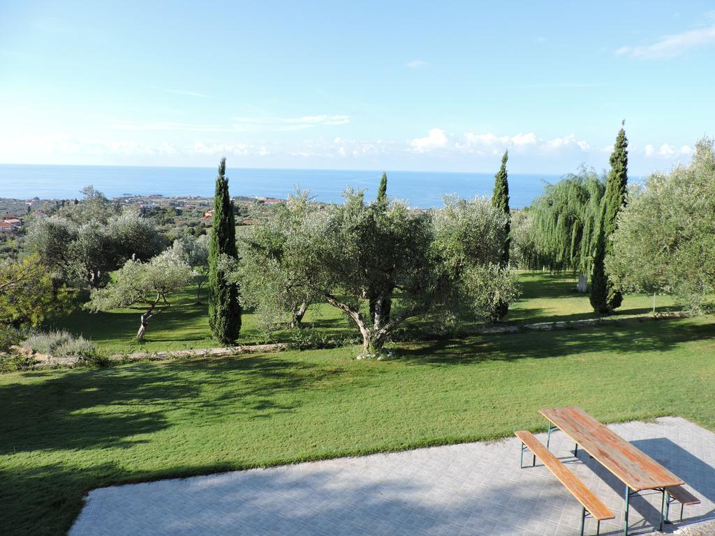 Villa Theodora Lakíthra Екстериор снимка